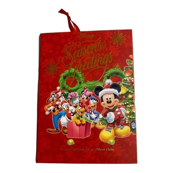 New Disney Season's Greetings Limited Edition 1/2oz Silver Coin 2014 - Picture 8 of 10